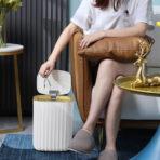Κάδος απορριμμάτων HUH-0147, αυτόματο άνοιγμα, 12lt, λευκός - Image 2