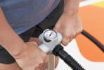 BESTWAY τρόμπα χειρός 62227 με μανόμετρο, 1.8/3.45lt, 7/23PSI, μαύρη - Image 2