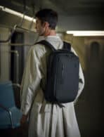 ARCTIC HUNTER τσάντα πλάτης B00915 με θήκη laptop 15.6", USB, 20L, μαύρη - Image 2